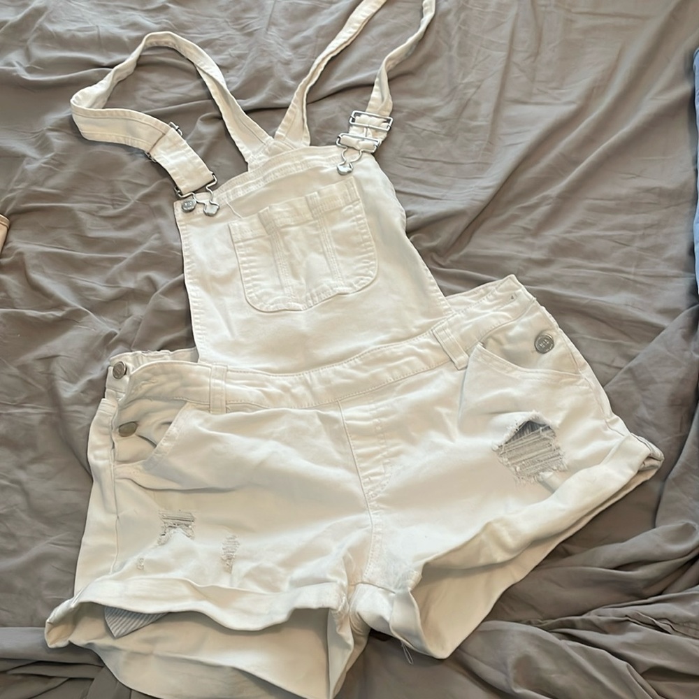 White overall shorts